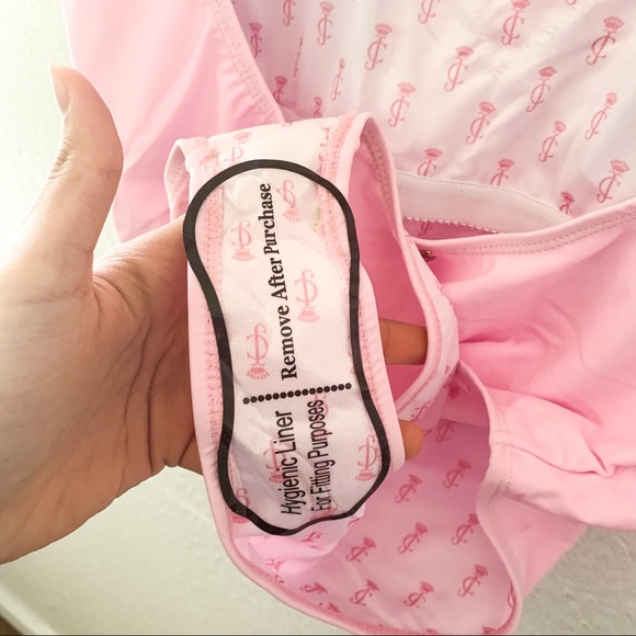 SOLD ON MERCARI - Picture 6 of 9